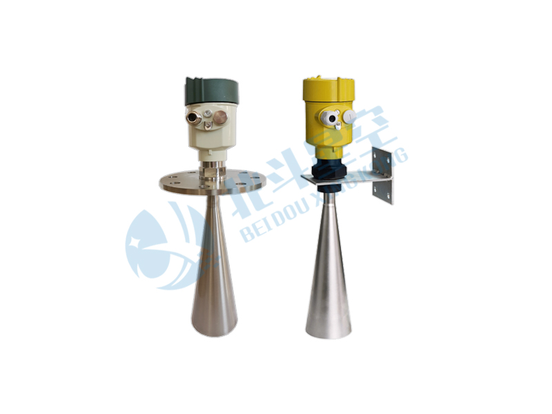 雷達(dá)物位計(jì) 雷達(dá)物位計(jì)